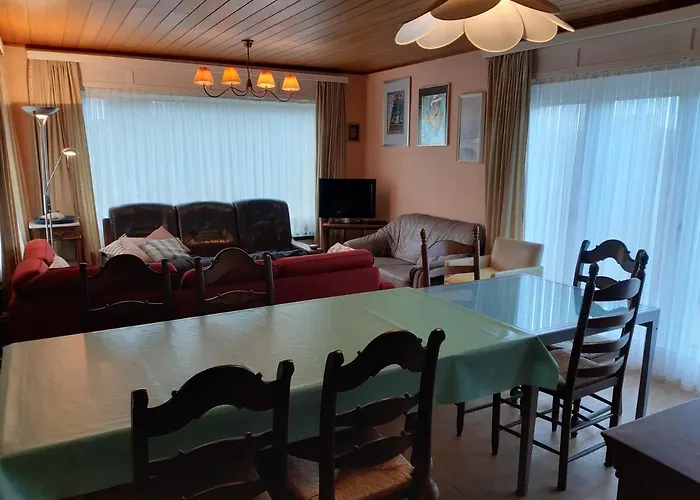 Lehouck R-330 Villa Oostduinkerke